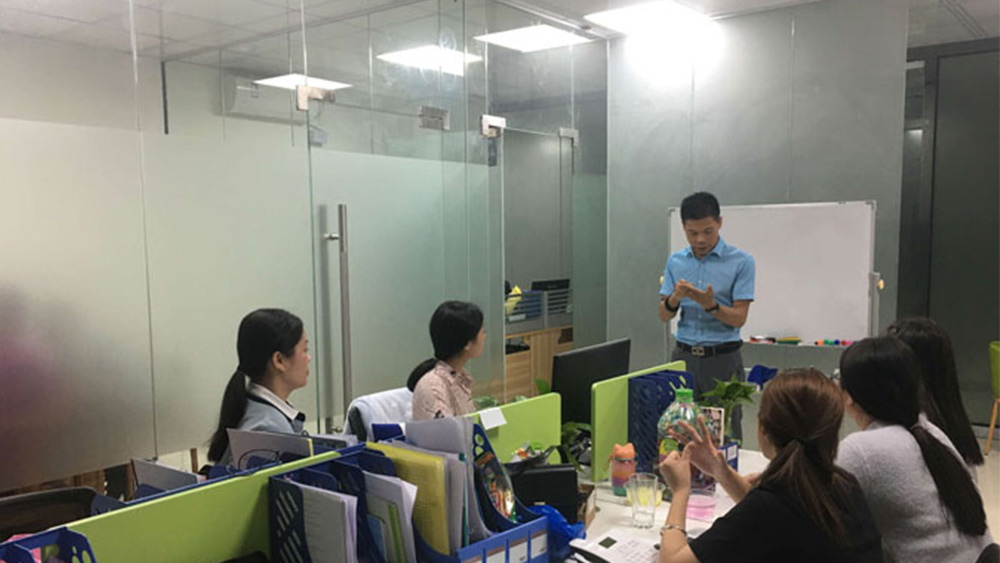 11月5號| 李總給東莞公司核心成員做分享培訓(xùn)